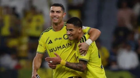 Al Nassr 5-3 Al-Kholood maç sonucu: Ronaldo Hat-Trick gol şov