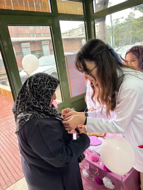 SCÜ Öğrencilerinden Doğanşar'da Kanserle Mücadele Seferberliği
