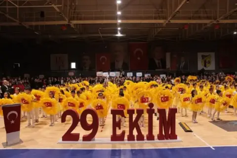 Kapaklı’da 29 Ekim dolayısıyla tören ve etkinlikler yapıldı