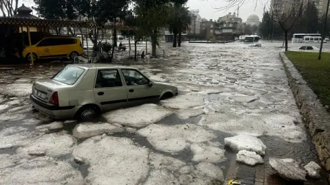 Türkiye'de Ekstrem Hava Olayları 20 Yılda İkiye Katlandı