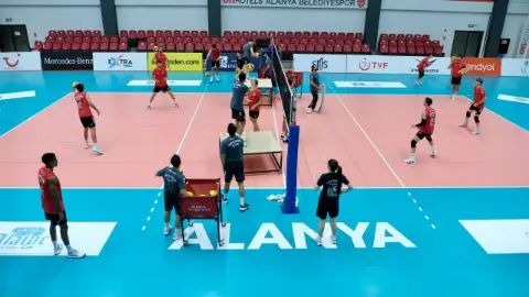 Alanya Belediyespor’dan çift antrenmanlı hazırlık
