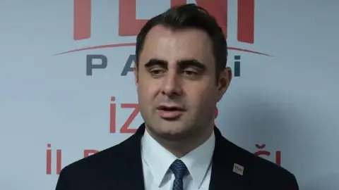 Yeni Parti İzmir Kongresi tamamlandı: Çağatay Güç 408 oyla il başkanı seçildi