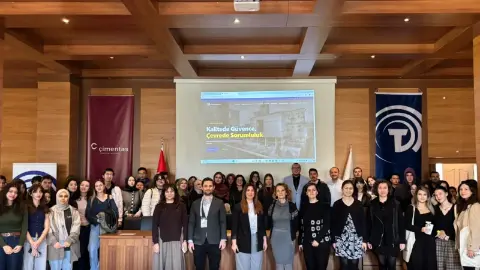 TÜRKÇİMENTO, Trakya Üniversitesi'nde beton semineri düzenledi