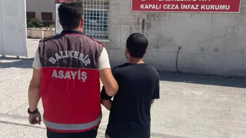 Balıkesir’de polisten operasyon: 129 aranan şahıs yakalandı
