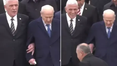 Bahçeli ve Dervişoğlu, Anıtkabir merdivenlerini kol kola indiler