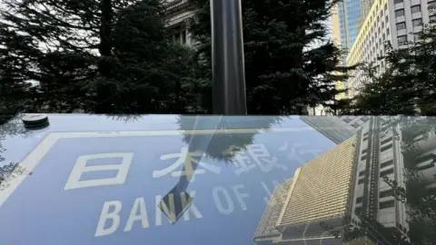 BOJ politika faizini yüzde 1,25'te sabit tuttu — kararın kısa özeti