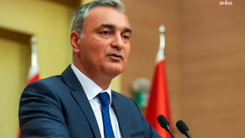 Müslim Sarı'dan YENİ Parti'ye geçenlere dönüş çağrısı