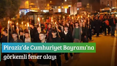Piraziz’de Cumhuriyet Bayramı’na görkemli fener alayı