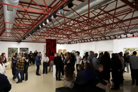 Düzce'de Erasmus+ Projesi Kapsamında Uluslararası Sanat Sergisi Açıldı