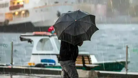 Meteoroloji uyarısı: 5 il için kuvvetli sağanak ve sel riski
