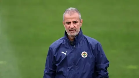 İsmail Kartal İstifa Etti