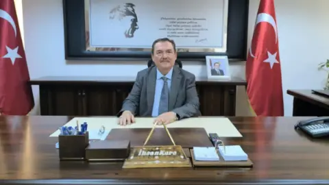 Antalya Muratpaşa Kaymakamı hayatını kaybetti