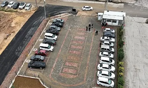 İnegöl Belediyesi Cumhuriyet Mahallesi İçin 32 Araçlık Yeni Otoparkı Hizmete Açtı
