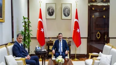 Başkan Tugay Ankara’da bakanlarla İzmir’in önceliklerini görüştü
