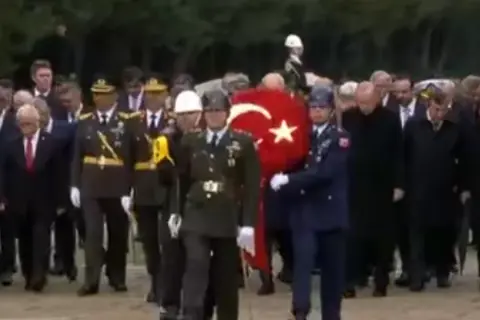 Cumhurbaşkanı Erdoğan ve devlet erkanı Anıtkabir'de