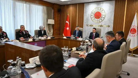 Siber Suçlara 'DOLUNAY' Engeli: Yapay Zekâ ile Anlık Takip Başlıyor