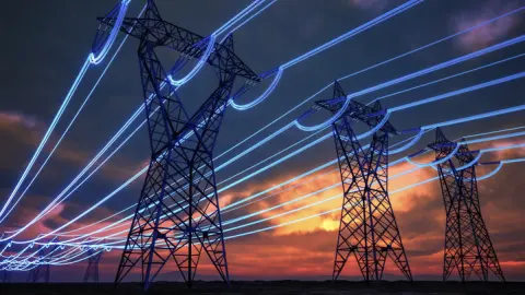 İstanbul'da elektrik kesintisi: 12 ilçede 8 saatlik arıza