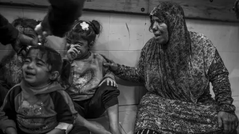 İsrail'in Gazze saldırılarında 12 bin 500'den fazla kadın öldü, 9 bini aşkın anneydi