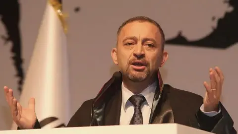 İstanbul Barosu’nun yeni başkanı Ümit Kocasakal oldu