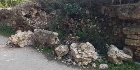 İznik'te 2 bin yıllık su kemeri bakımsızlık nedeniyle parça parça yıkılıyor