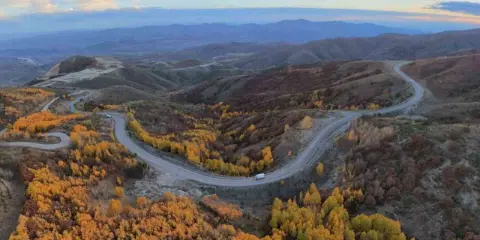 Kop Dağı Geçidi Sonbaharın Büyüleyici Renkleriyle Güzelleşti