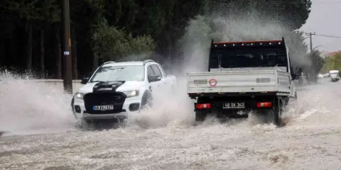 Muğla’nın 9 ilçesine şiddetli yağış uyarısı