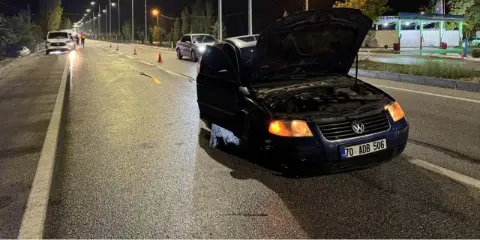 İki otomobilin çarpıştığı kazada 4 kişi yaralandı