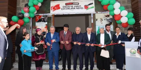 Hemşin'de Cumhuriyet Bayramı'nda Gazze İçin İyilik Seferberliği