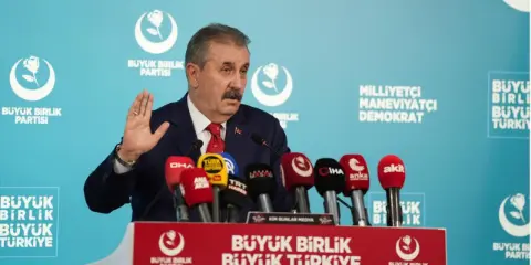 BBP Genel Başkanı Destici, haftalık basın toplantısında konuştu