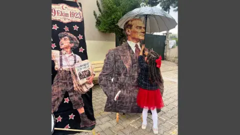 Minik Meryem’in Atatürk sevgisi sosyal medyada gündem oldu