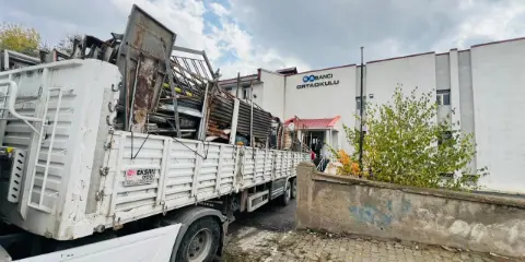 Yüksekova’da depreme dayanıksız üç okul için yıkım kararı