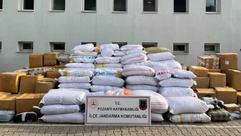 Adana'da 20 milyon TL değerinde kaçak tütün ele geçirildi