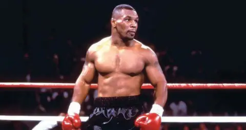 Mike Tyson Tuzlu Kahve Dizisine Konuk Oluyor