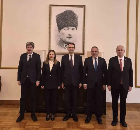 OMÜ heyeti Pekin’de Türkiye-Çin akademik iş birliklerini görüştü