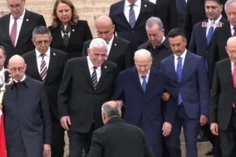 Kol kola görüntülerin perde arkası: Dervişoğlu'nun en yakını o anları anlattı