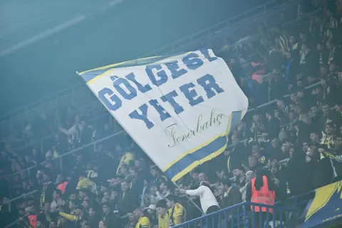 Fenerbahçe Tarfin transferi resmen duyurdu! Dwight Powell