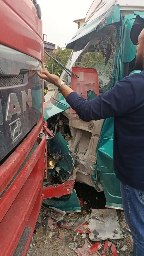 Konya’da 10 kişinin yaralandığı dolmuş kazasının görüntüleri ortaya çıktı