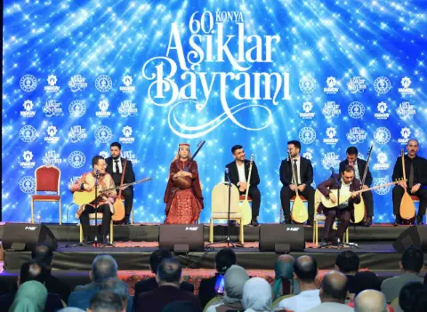 Konya’da 60. Âşıklar Bayramı’nda usta ozanlara büyük vefa