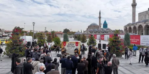 Şeker fabrikasından Mevlana Meydanı’na uzanan 60 yıllık gelenek! Konya Âşıklar Bayramı başladı