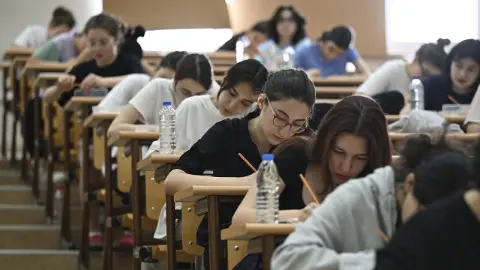 ÖSYM Başkanı duyurdu! 2027 YKS takvimi belli oldu