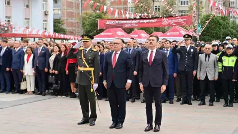 Cumhuriyet'in 103'üncü Yılı Banü'de Programla Kutlandı
