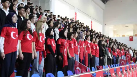 İzmir'de Cumhuriyet'in 103'üncü yılı coşkusu