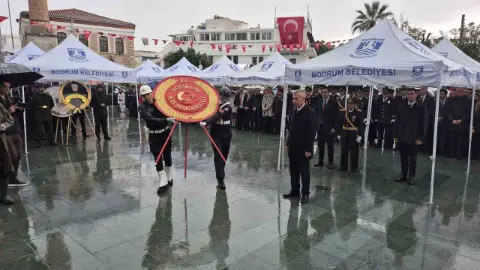 Süloğlu’nda Cumhuriyet Bayramı Çelenk Sunma Töreni Düzenlendi