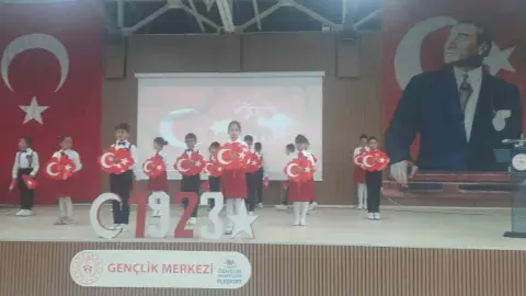 Özkonak’ta 29 Ekim Cumhuriyet Bayramı Büyük Bir Coşkuyla Kutlandı
