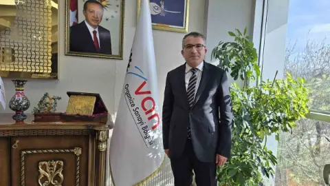 Kapıköy Gümrük Kapısı Karşılıklı Tır Geçişlerine Açıldı