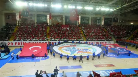 Adana’da 29 Ekim Cumhuriyet Bayramı’nın 103. yılı coşkuyla kutlandı