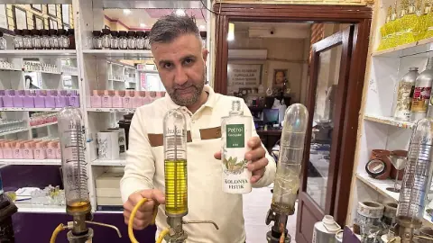 Siirt’in Yöresel Zenginlikleri Kaliteli Kokulara Dönüşüyor: 42 Yıllık Mirası Yaşatıyor