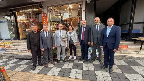 Yeniden Refah’tan esnaf bulaşması