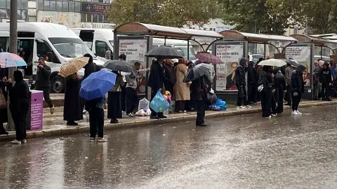 Güney Ege ve Antalya’da kuvvetli ve şiddetli yağış bekleniyor