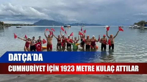Datça’da Cumhuriyet için 1923 metre kulaç attılar